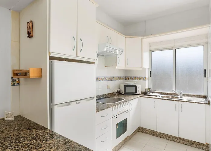 Apartament De 2 Con Vista Al Mar *